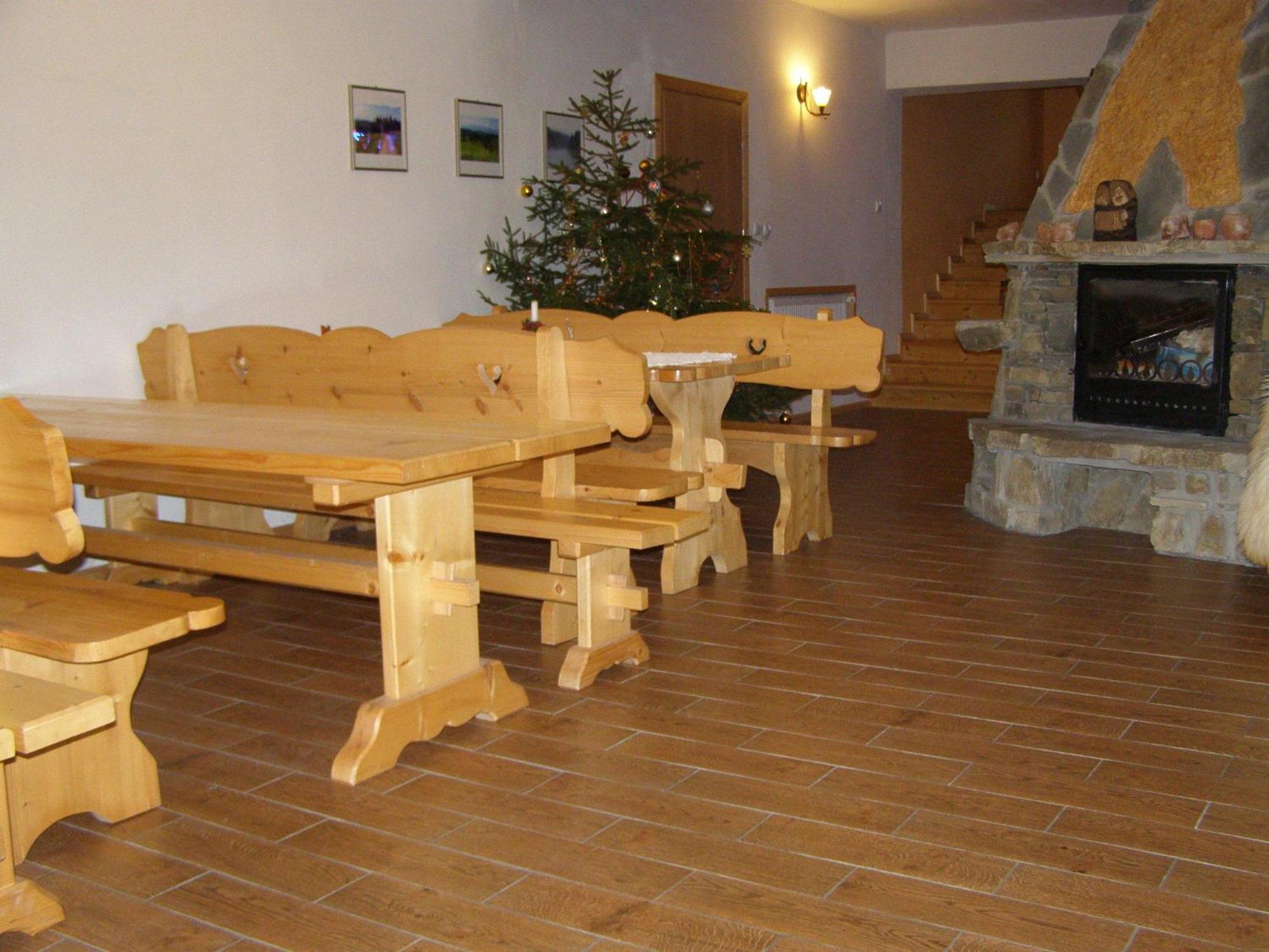 Dom Goscinny Na Skolach Gliczarów Esterno foto