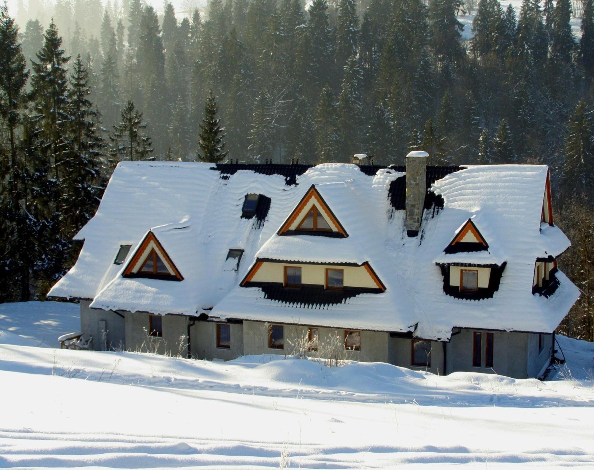 Dom Goscinny Na Skolach Gliczarów Esterno foto